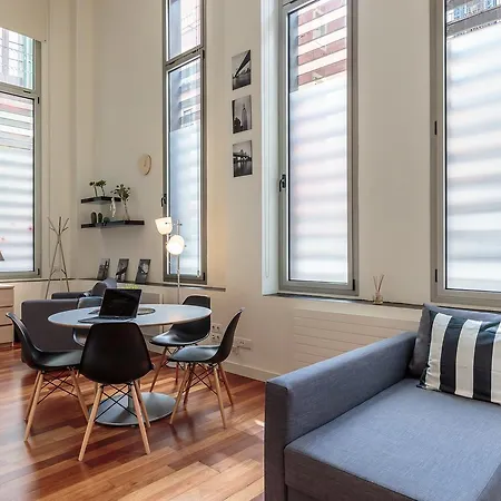 Modern And Trendy Duplex Next To Paseo De Gracia *