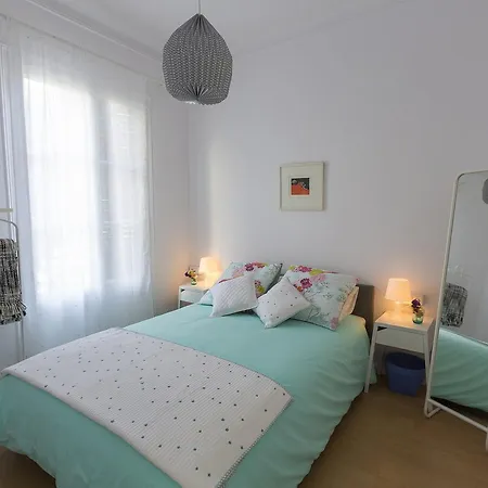 Apartment Cozy Flat With Unbeatable Views To Sagrada Familia Barcelona