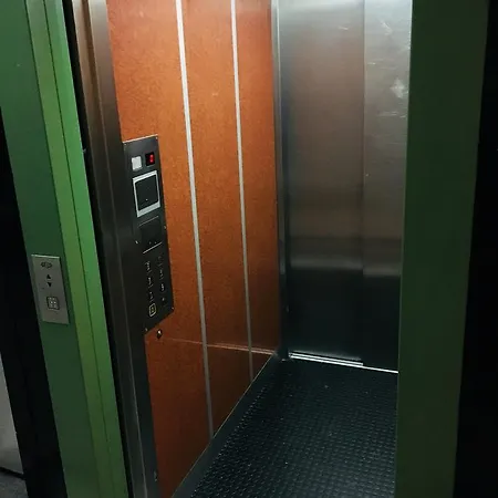 ホステル ニューヨーク *