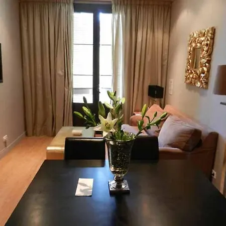Grandom Hotel apartamentowy 4*