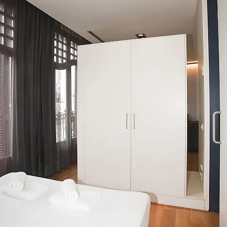 Ramblas Apartment *