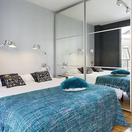 My Space Executive Center Apartment *