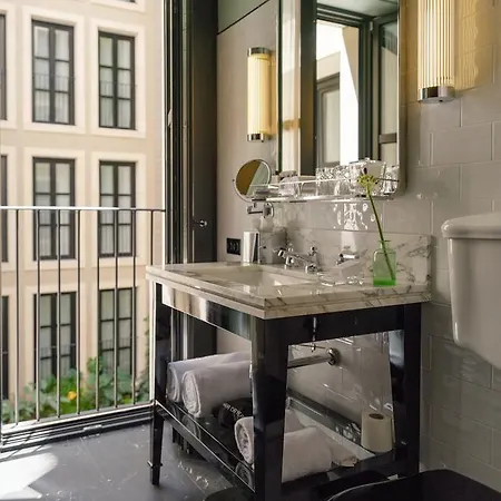 Wittmore - Adults Only, Small Luxury 5* Barcelona