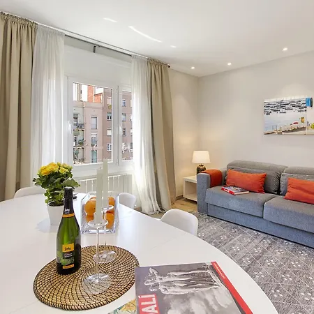 Appartamento Eixample Building By Mercedes Heritage *