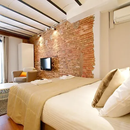 Borne Down Town Appartement *