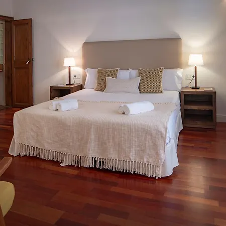 Habitat Ferran Apartment