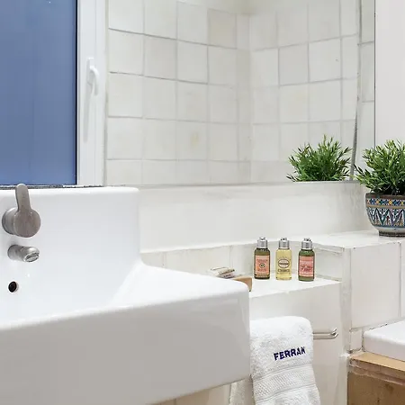 Habitat Ferran Apartmán *