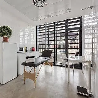 Residencia Deportiva Sercotel Barcelona Sailing Hostal Sant Adrià de Besòs