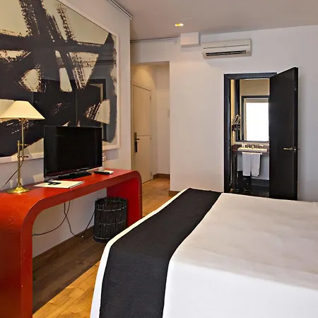 Market Hotell 3*