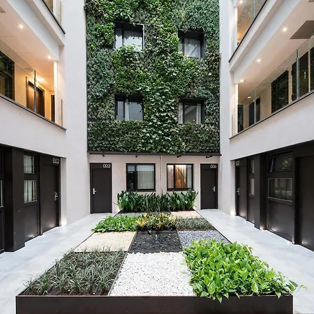 Catalonia Avinyo Hotel Barcelona