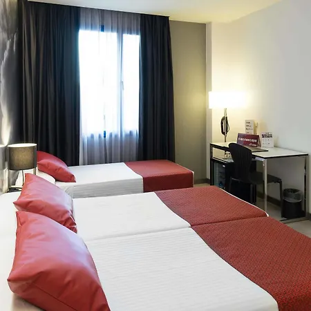 Hotel Catalonia Avinyo