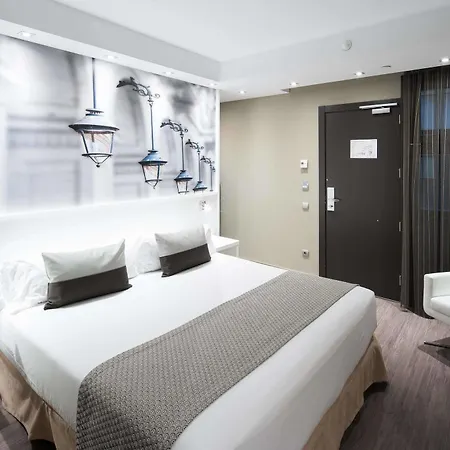 Hotel Catalonia Avinyo