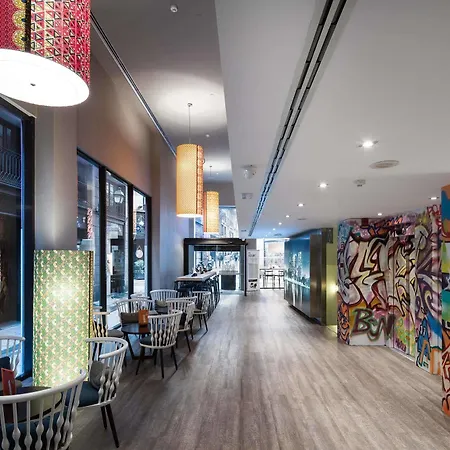 Catalonia Avinyo Hotel 3*