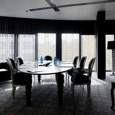 Barcelo Raval 4*