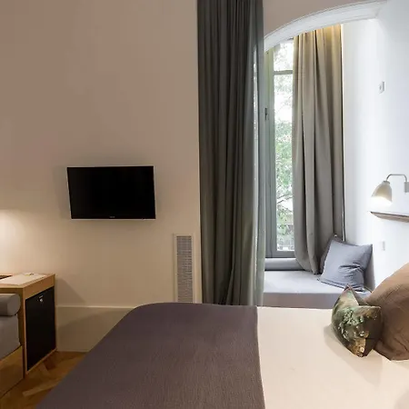 Casa Mathilda 3* Barcelona