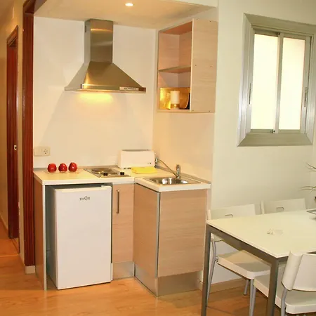 Bcnstop Sagrada Familia 3*