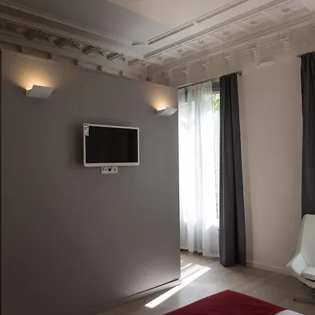 Izaila Plaza Catalunya Guest house Barcelona