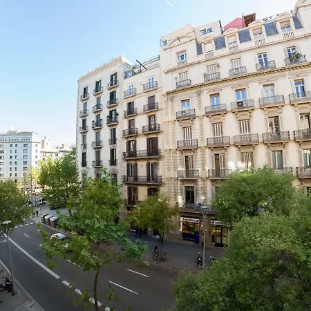 Sant Jordi Hostel