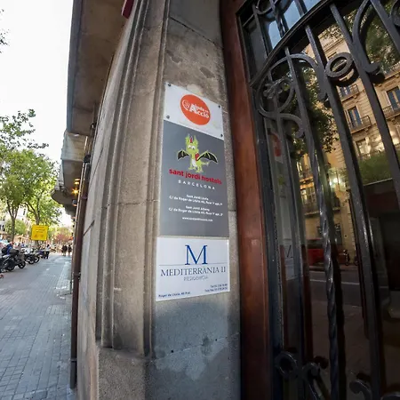 Hostel Sant Jordi *