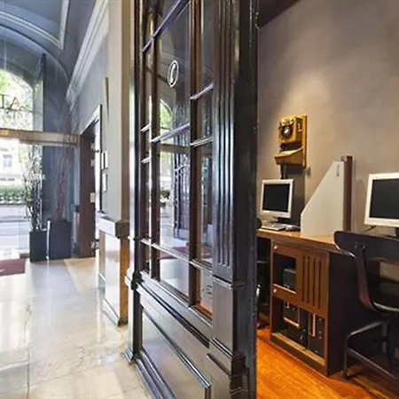 Acta Atrium Palace