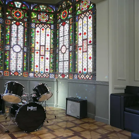 Sant Jordi Rock Palace Hostal Barcelona