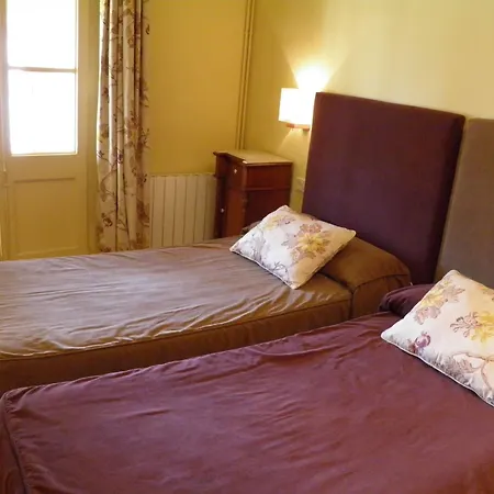 Sant Jordi Girona 97 Apartment *