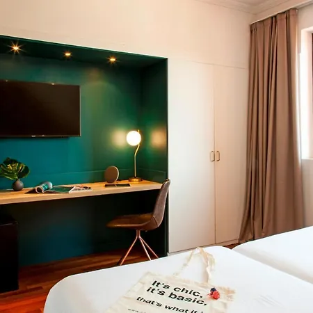 Hotel Chic & Basic Velvet 3*