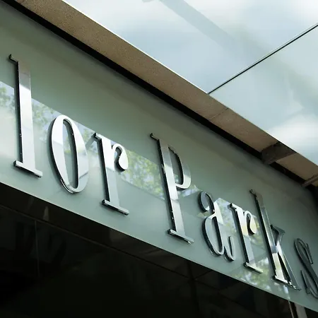 Hotel Flor Parks 3*