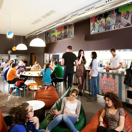 Amistat Hostel *