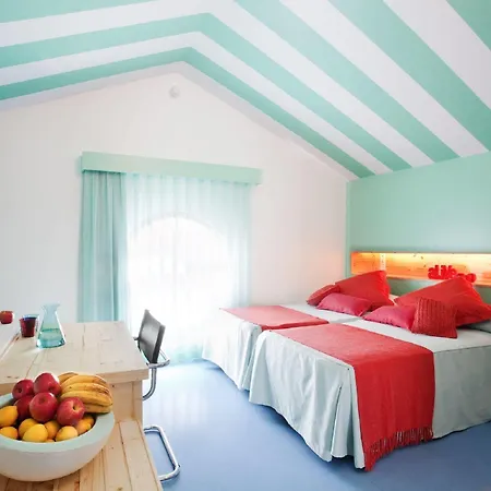 Amistat Hostel Barcelona