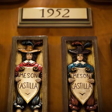 Hotel Meson Castilla Atiram 3*