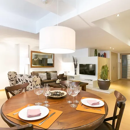 Apartment Serennia Cest Arc De Triomf