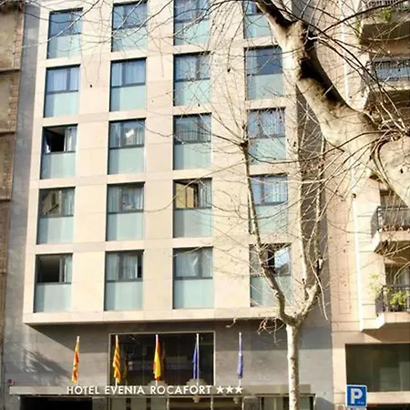 埃文尼亚罗卡福特酒店 酒店 3*