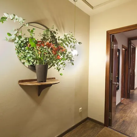 Aspasios Urquinaona Apartmán *