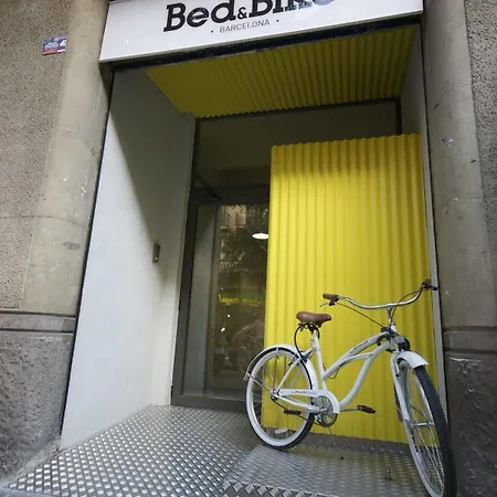 Hostel Bed & Bike Barcelona