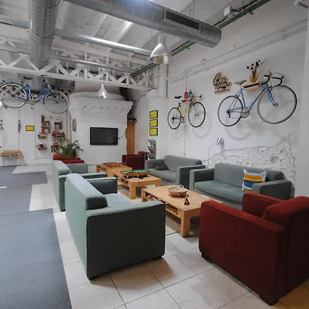 Bed & Bike Hostel
