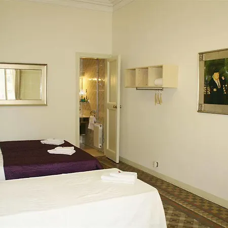 Apartment Sibsbcn- Rambla- Family Friends Business Barcelona