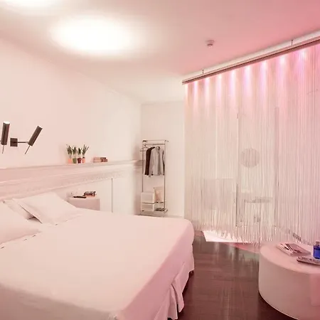 Chic & Basic Born Boutique Hotel Barcelona