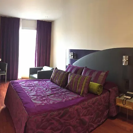 Hotel Sansi 4*