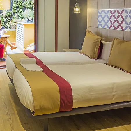 Boutique Hostemplo Sagrada Familia Ξενοδοχείο 3*
