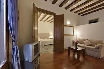 Habitat Ferran Apartment Barcelona