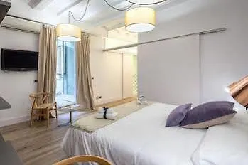 Habitat Born Lägenhet *