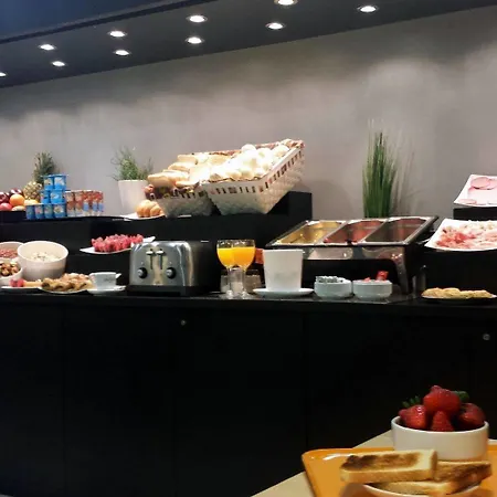 Hotel Barna House 2*