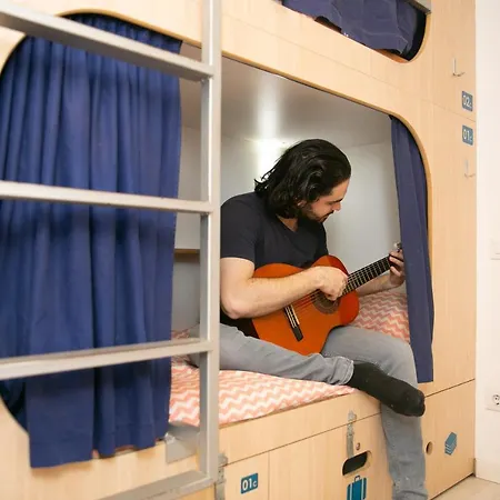 Hostel Rocket Gracia Barselona