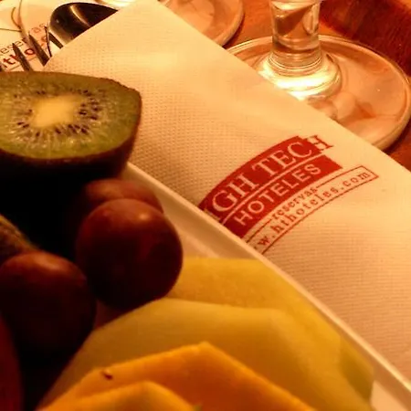 Petit Palace Boqueria Hotel