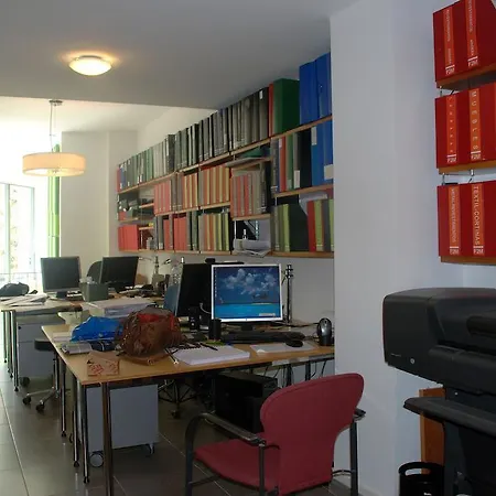 Apartment Ausias Marc Design *