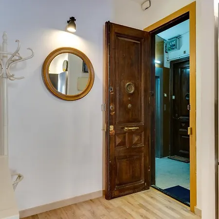 Charming & Convenient Near Plaza Espanya Apartment Barcelona