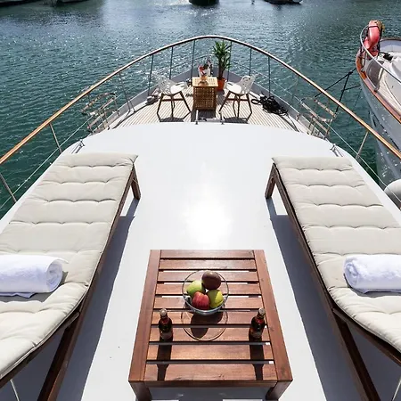 보트호텔 C120 - Charming Boat In Port Forum 바르셀로나