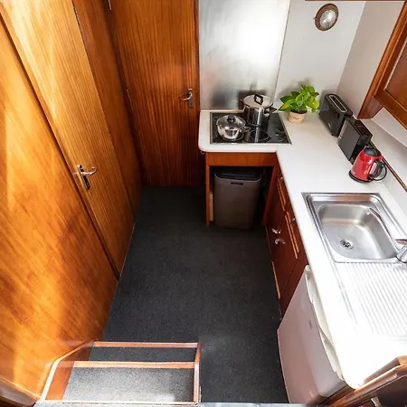 보트호텔 C120 - Charming Boat In Port Forum 바르셀로나