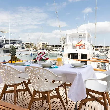 보트호텔 C120 - Charming Boat In Port Forum 바르셀로나